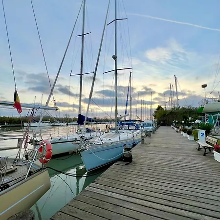 Lm Isola Appartamento Fiumicino